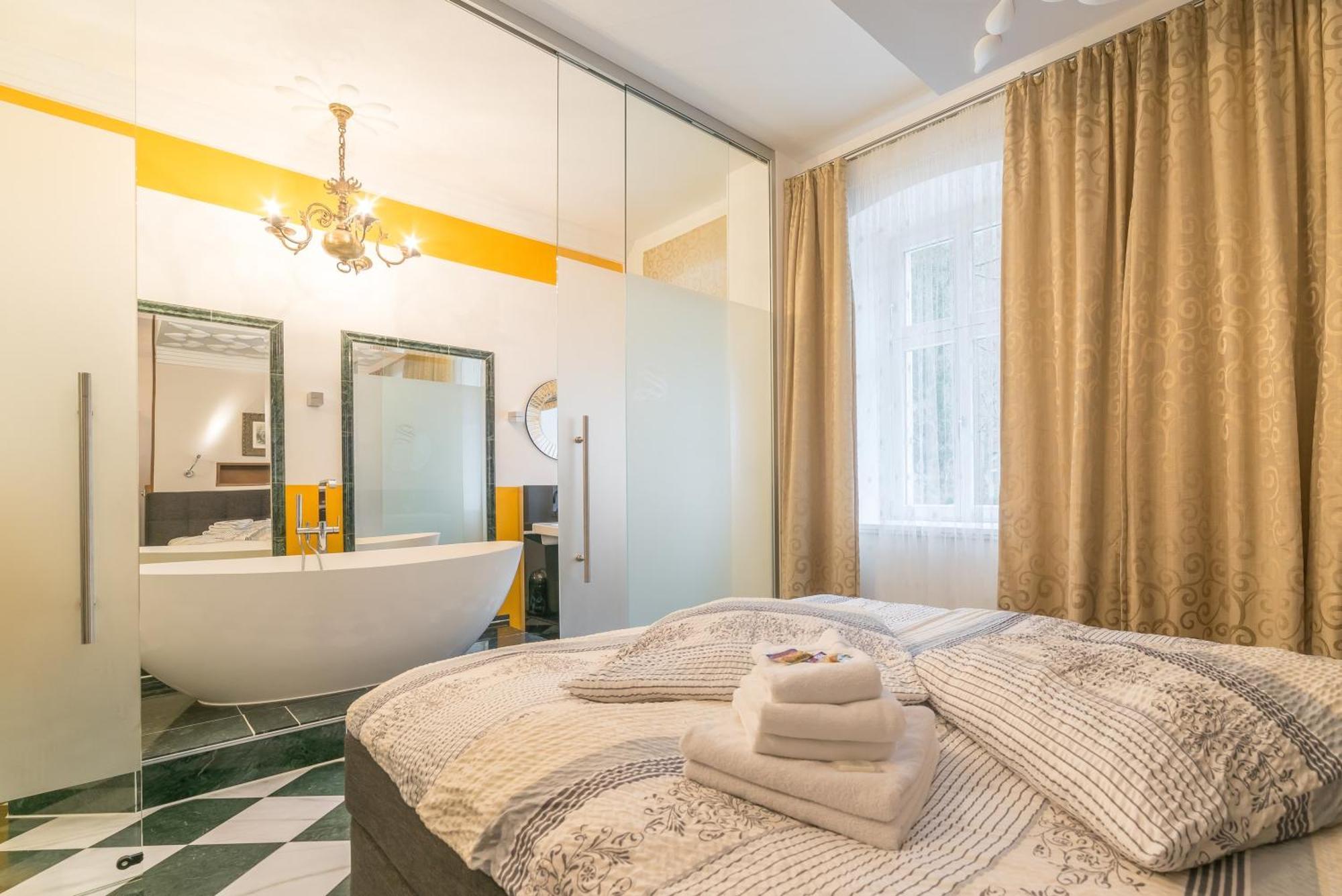 Charming Apartment With Terrace In Bad Schandau 55 Sqm Parking Luaran gambar